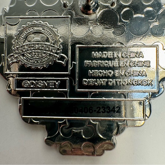 NWT. Disney Pin - Hollywood Tower Hotel Tower Of Terror Chip N Dale. - Picture 7 of 7